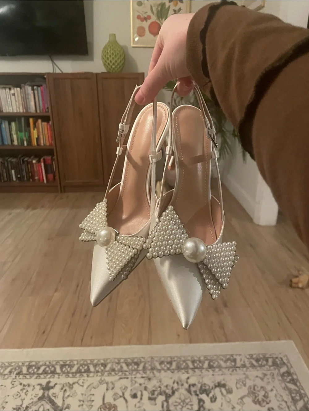 Pearl Bow Shoe Clips - White Faux Pearl Accent (Set of 2)